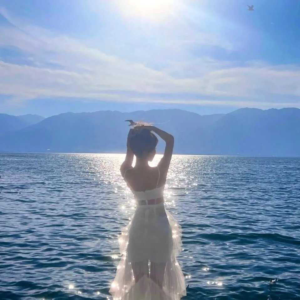 我有一间殡葬铺